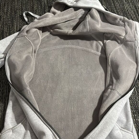 Lululemon Scuba Hoodie *Plush - Picture 9 of 11